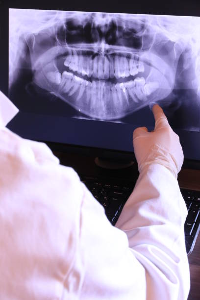 Best Emergency Dentist for Knocked-Out Tooth in Newport East, RI